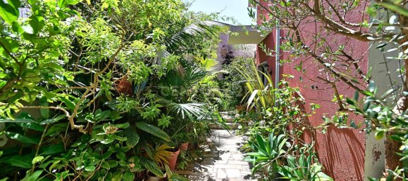 3 bedrooms Villa in Cascais, Portugal No. 133191 22