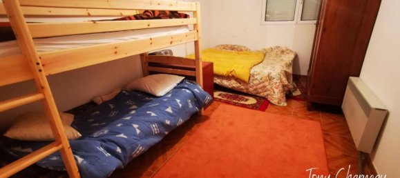 3 bedrooms House in Vendome, France No. 94067 3