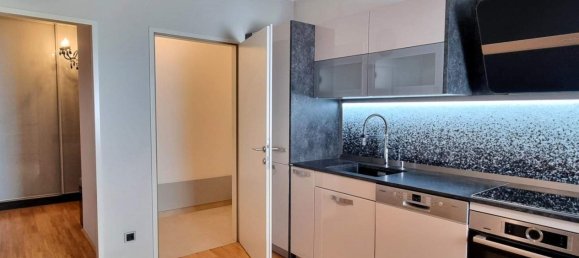 Apartamento de 4 habitaciónes en Pressbaum, Austria No. 152968 3