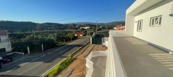 Moradia T3 em Portimão, Portugal N.º 11850 30