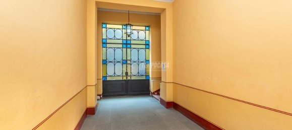 Studio in Turin, Italy No. 153653 3