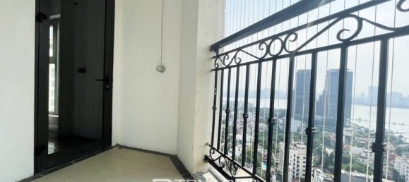 3 bedrooms Apartment in Tay Ho, Vietnam No. 570 22