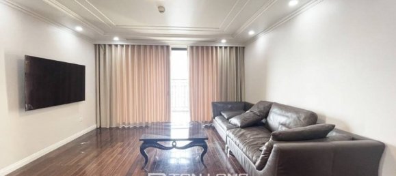 3 bedrooms Apartment in Tay Ho, Vietnam No. 570 5