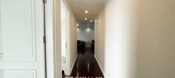 3 bedrooms Apartment in Tay Ho, Vietnam No. 570 20