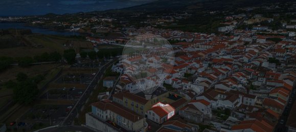 2 bedrooms House in Angra do Heroismo, Portugal No. 37091 15