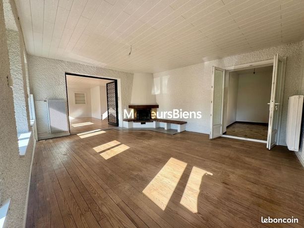 4 bedrooms Commercial property in Vieux-Charmont, France No. 307728