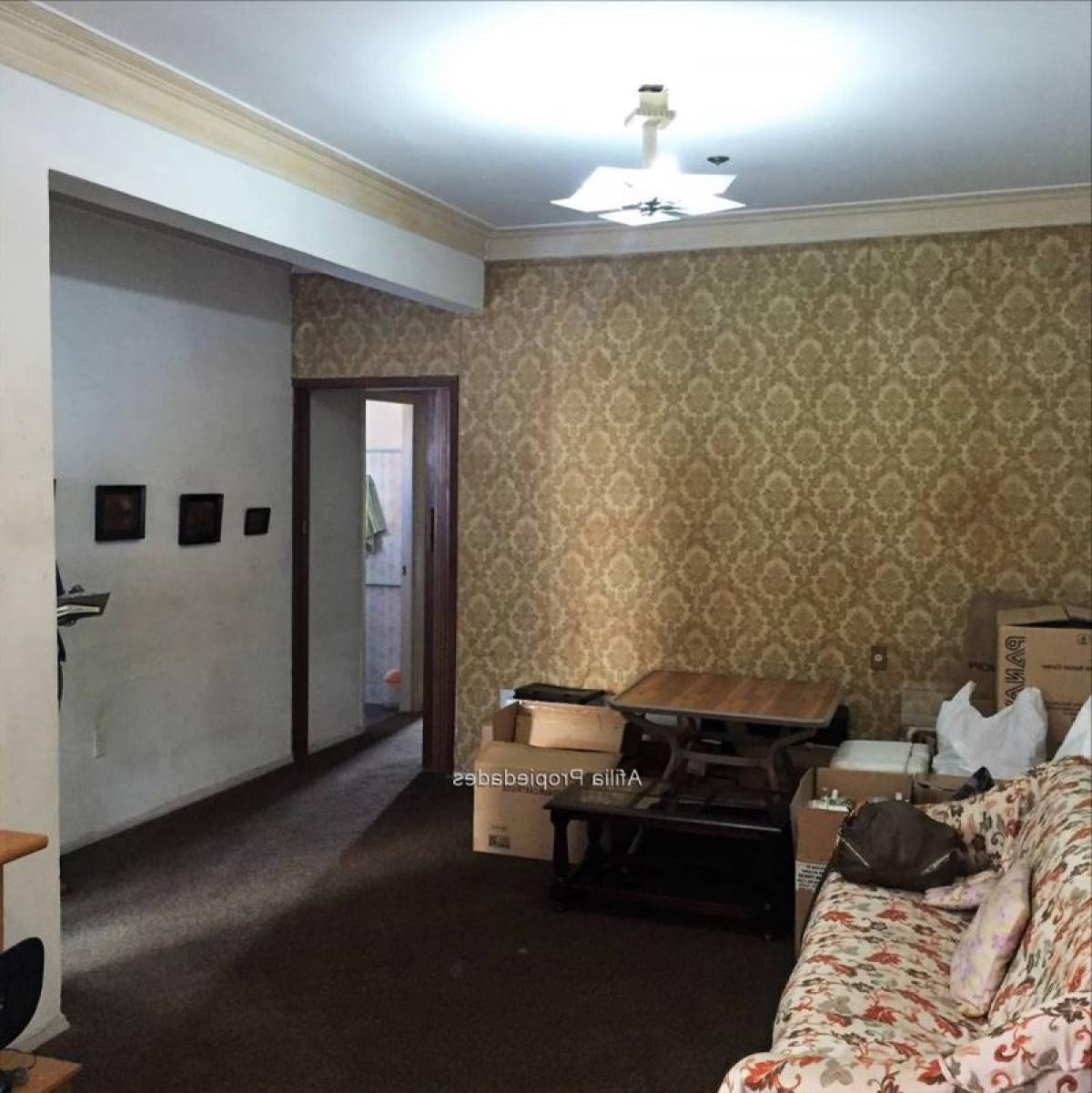 2 bedrooms Apartment in Montevideo, Uruguay No. 5594