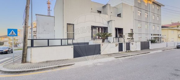 3 Schlafzimmer Haus in Valbom, Portugal, Nr. 217157 2