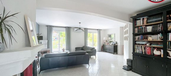 4 bedrooms House in Sainte-Maure-de-Touraine, France No. 54112 8