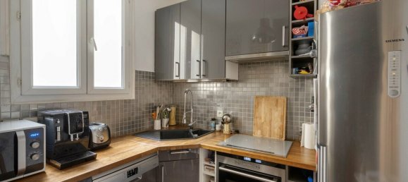 2 bedrooms Apartment in Paris, France No. 188373 6