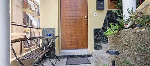 Квартира с 3 спальнями в Савона, Италия № 311034 21