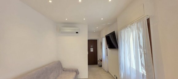 Квартира с 3 спальнями в Савона, Италия № 311034 7