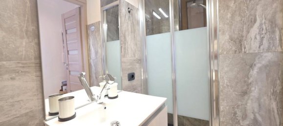 Квартира с 3 спальнями в Савона, Италия № 311034 18