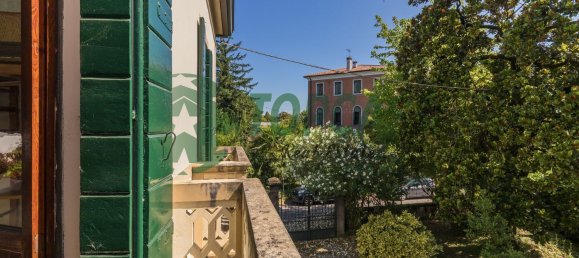 Villa de 6 dormitorios en Mogliano Veneto, Italy No. 344139 29