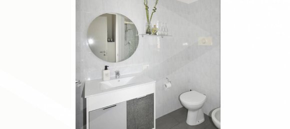 Apartamento de 4 divisões em Legnano, Italy N.º 24123 14