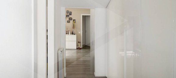 Apartamento de 4 divisões em Legnano, Italy N.º 24123 17