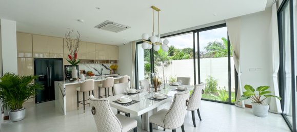 3 Schlafzimmer Villa in Bang Tao, Thailand, Nr. 11105 10
