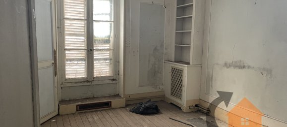 Casa de 8 dormitorios en Champrond-en-Gatine, France No. 98154 16