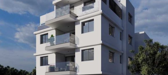 3 bedrooms Penthouse in Limassol, Cyprus No. 7915 2