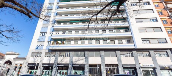 2 rooms Apartment in Brescia, Italy No. 3137 32