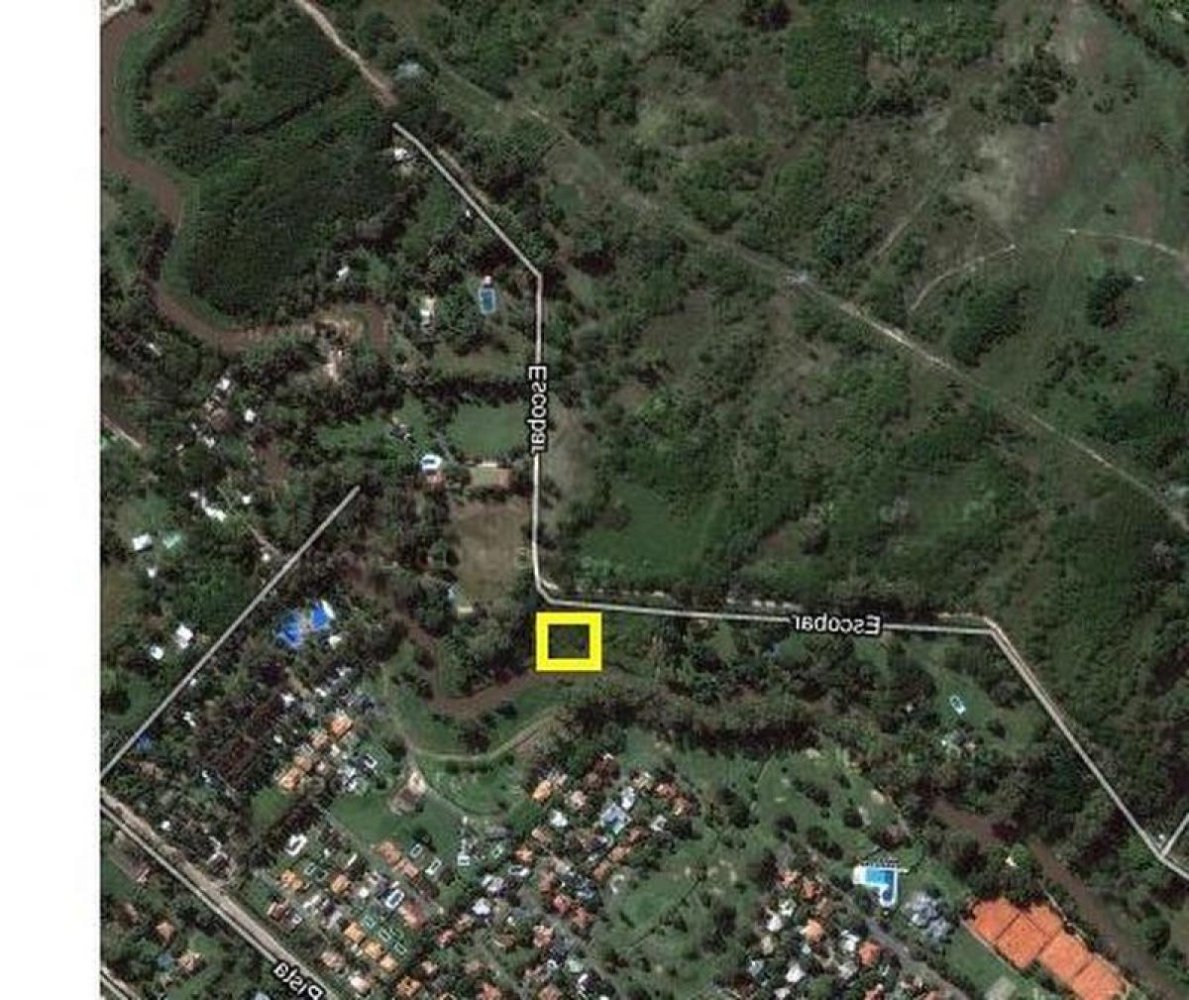  Land in Escobar, Argentina No. 36094