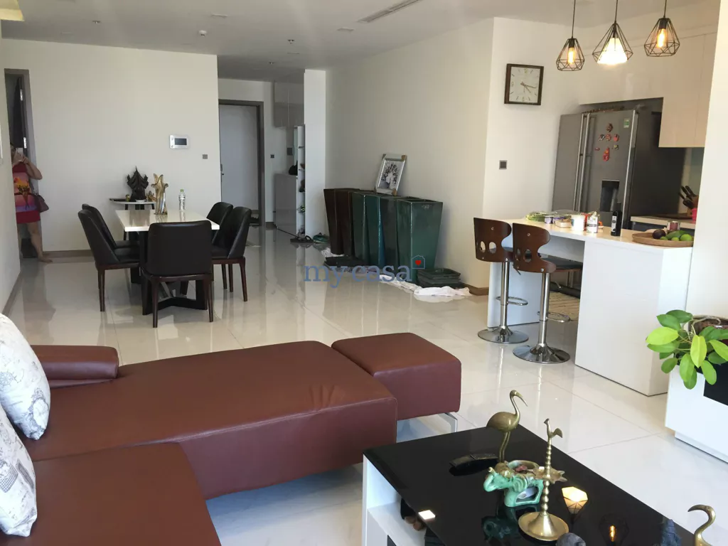 3 dormitorios apartamento en alquiler en Ho Chi Minh, Vietnam № 8993