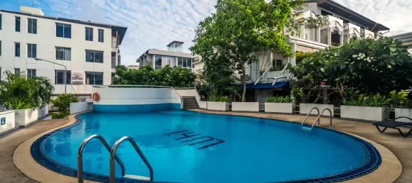 4 Schlafzimmer Doppelhaus in Phuket, Thailand, Nr. 80119 5