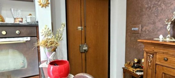 2 bedrooms Apartment in Boscoreale, Italy No. 262704 5