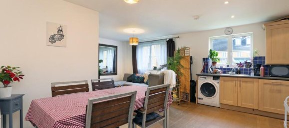 2 bedrooms Apartment in London, United Kingdom No. 12387 5