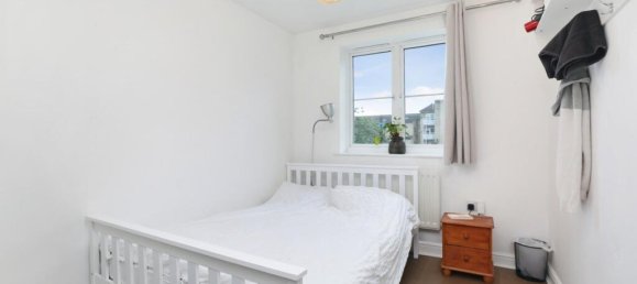 2 bedrooms Apartment in London, United Kingdom No. 12387 6