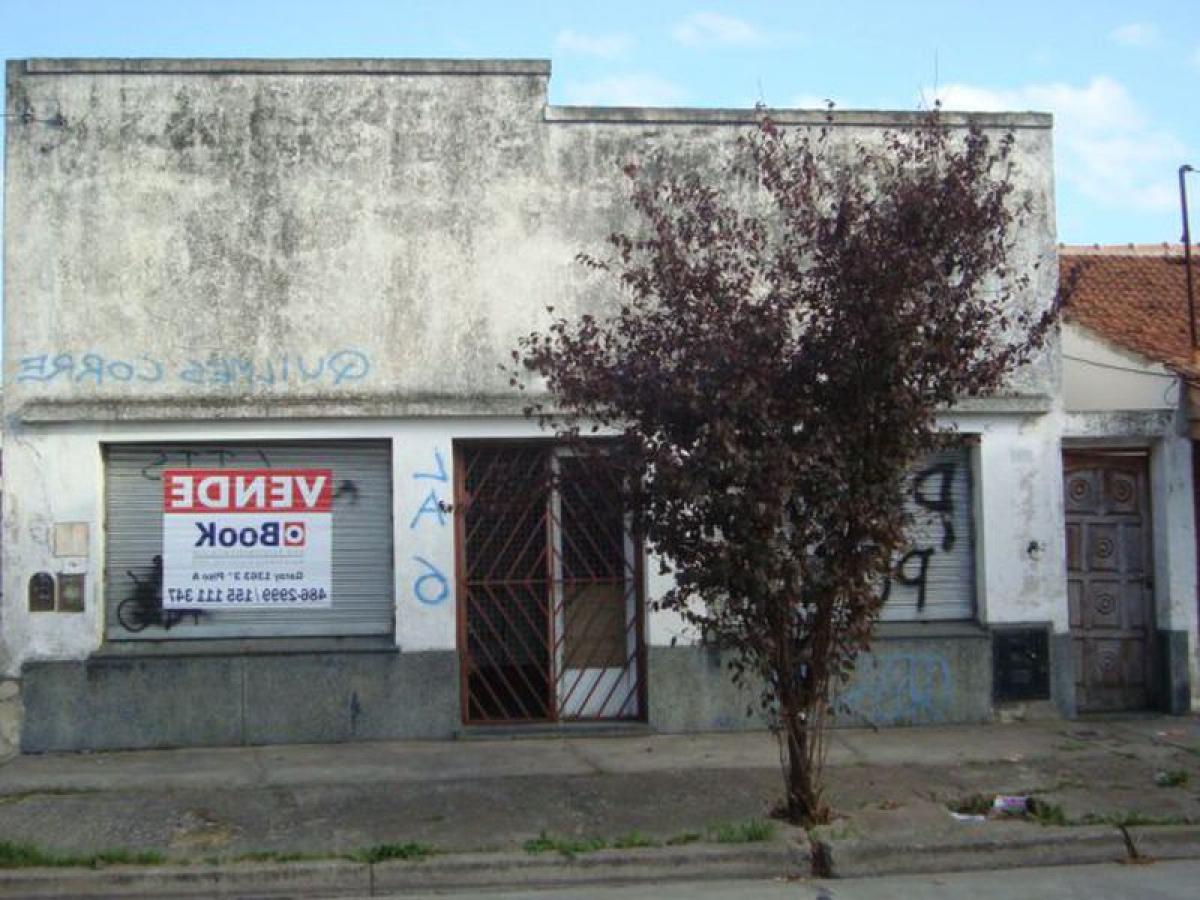 225m² Office in Mar del Plata, Argentina No. 105550