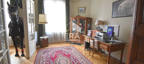 3 bedrooms Apartment in Boulogne-Billancourt, France No. 163521 4