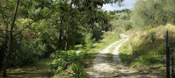 2 bedrooms House in Chianni, Italy No. 171 4