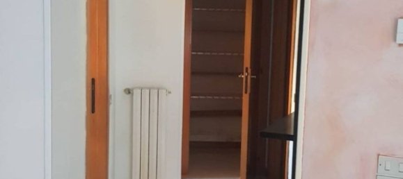 3 rooms Apartment in Campobasso, Italy No. 203385 4