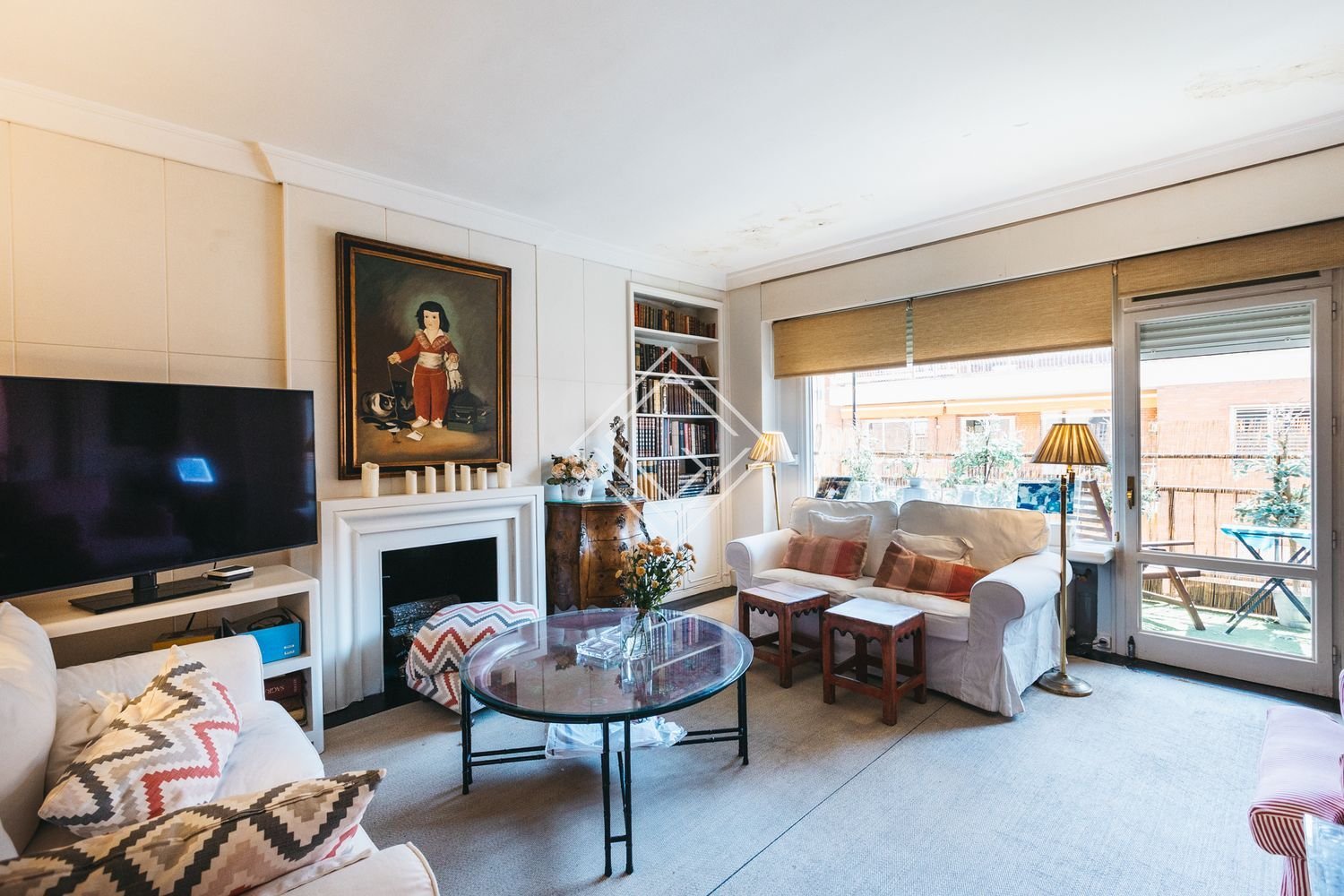 4 bedrooms Apartment in Madrid, Spain No. 169023