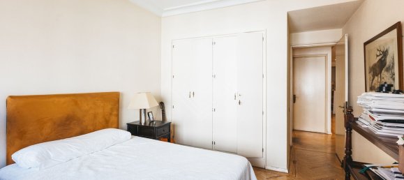 4 bedrooms Apartment in Madrid, Spain No. 169023 17