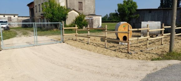 4 bedrooms House in Roncade, Italy No. 122098 9