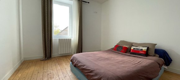 2 bedrooms House in Brains, France No. 111350 9