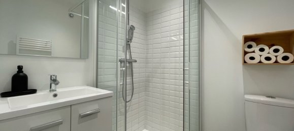 2 bedrooms House in Brains, France No. 111350 8