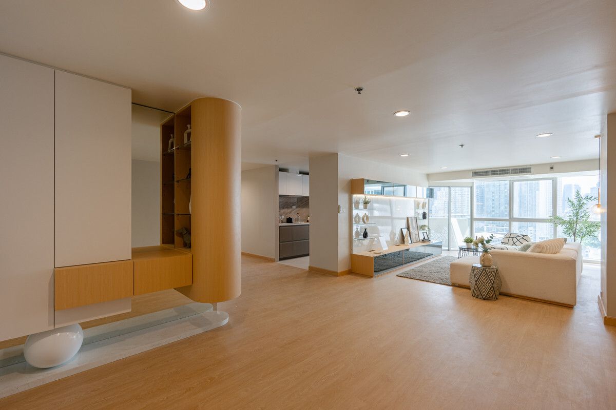 Кондоминиум  с 2 спальнями в Клонг Тоэй, Таиланд № 73604