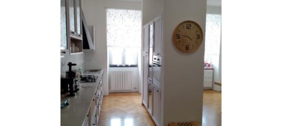 Квартира с 5 комнатами в Триест, Италия № 274985 2