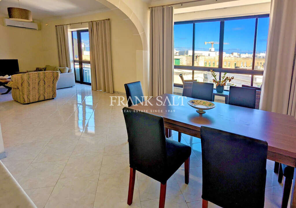 Квартира с 3 спальнями в Слима, Мальта № 8658