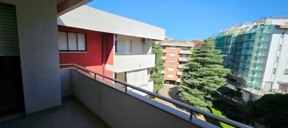 4 rooms Apartment in Catanzaro, Italy No. 296756 10