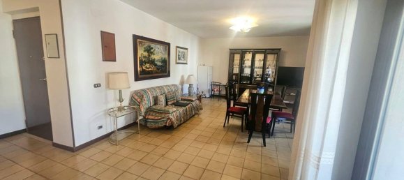 4 rooms Apartment in Catanzaro, Italy No. 296756 11