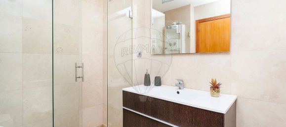 5 bedrooms House in Maia, Portugal No. 181834 27