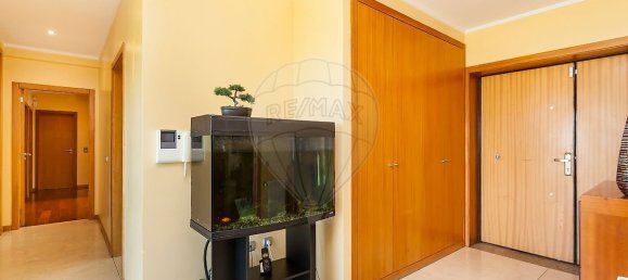 5 bedrooms House in Maia, Portugal No. 181834 9