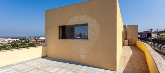 5 bedrooms House in Maia, Portugal No. 181834 30