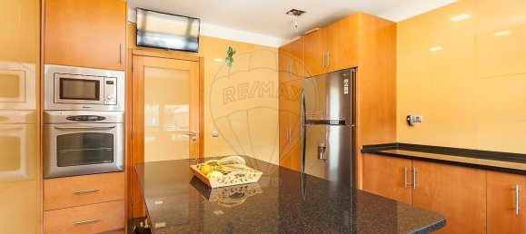 5 bedrooms House in Maia, Portugal No. 181834 13