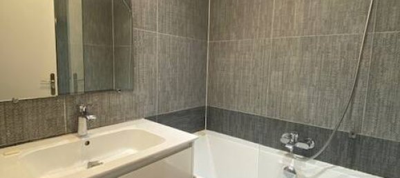 2 Schlafzimmer Doppelhaus in Paris, France, Nr. 358265 5