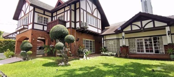 4 bedrooms House in Watthana, Thailand No. 9438 2